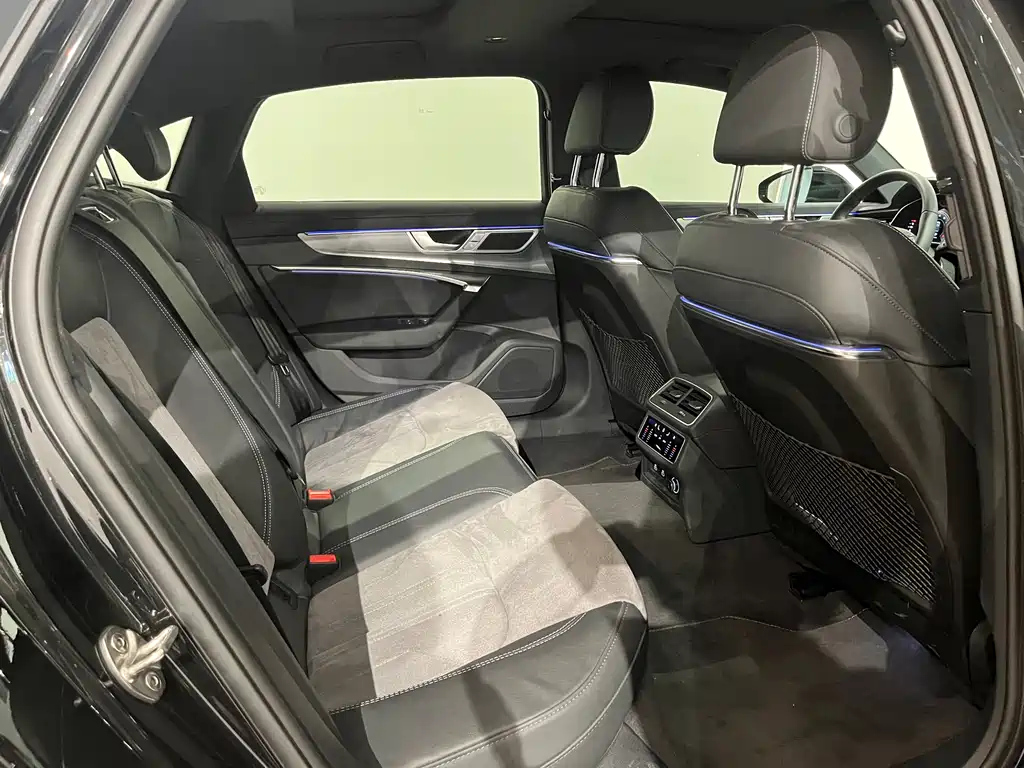 AUDI A6L 2023