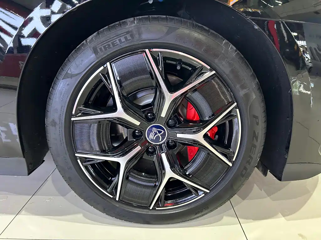 BYD HAN 2023