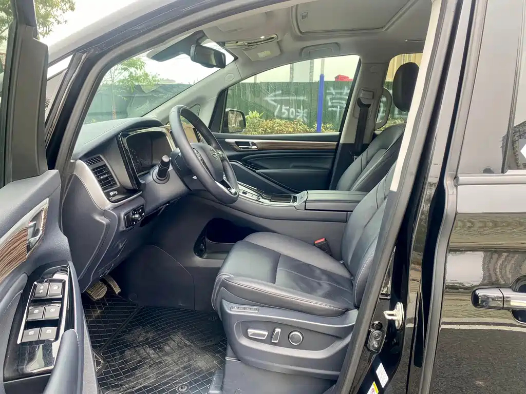 TRUMPCHI M8 2022