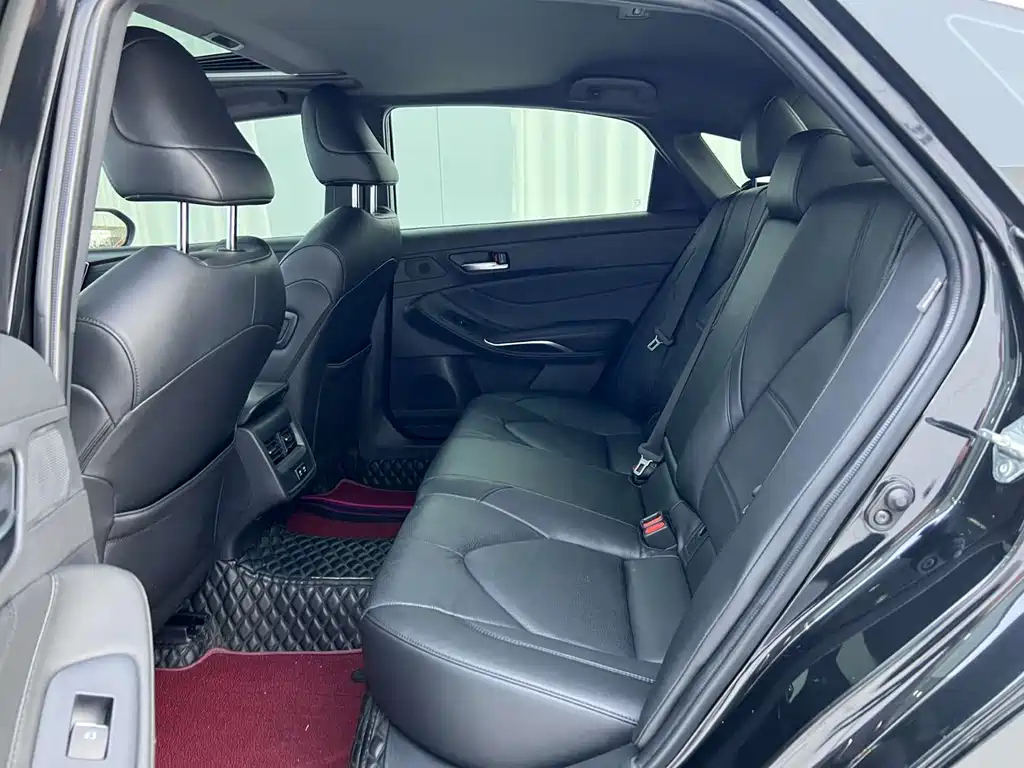 TOYOTA AVALON 2022