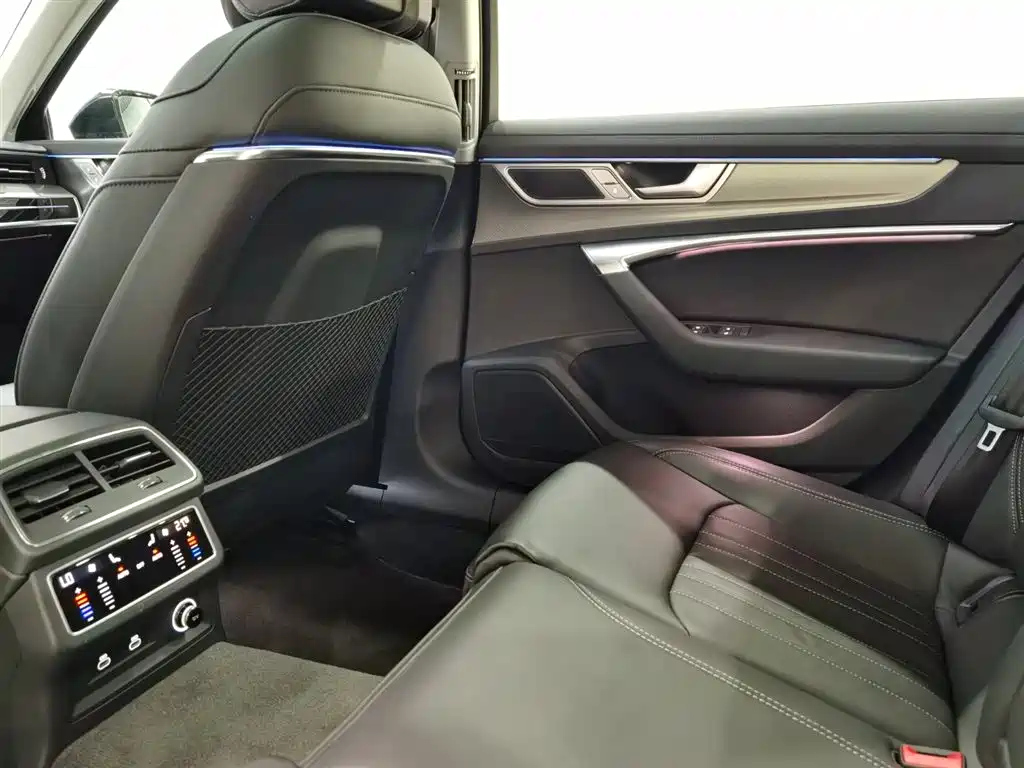 AUDI A6L 2023
