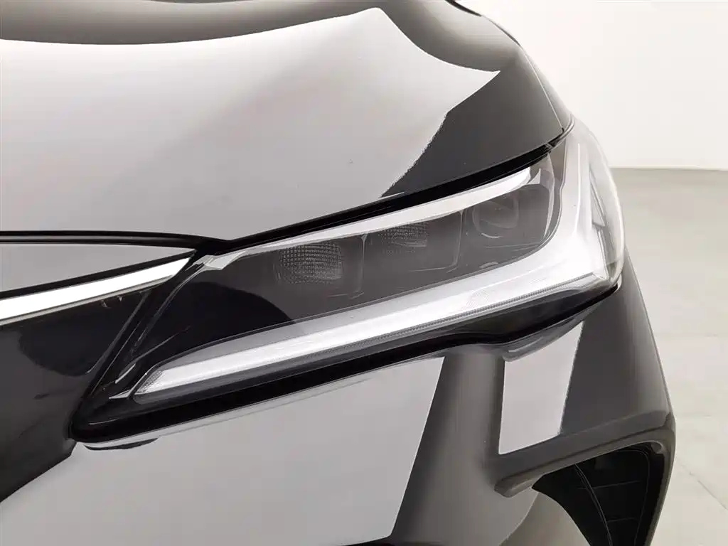 TOYOTA AVALON 2022