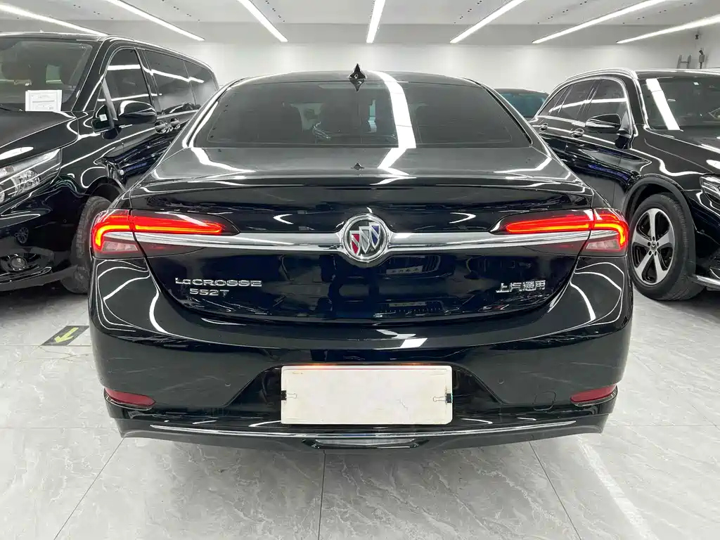 BUICK LACROSSE 2021