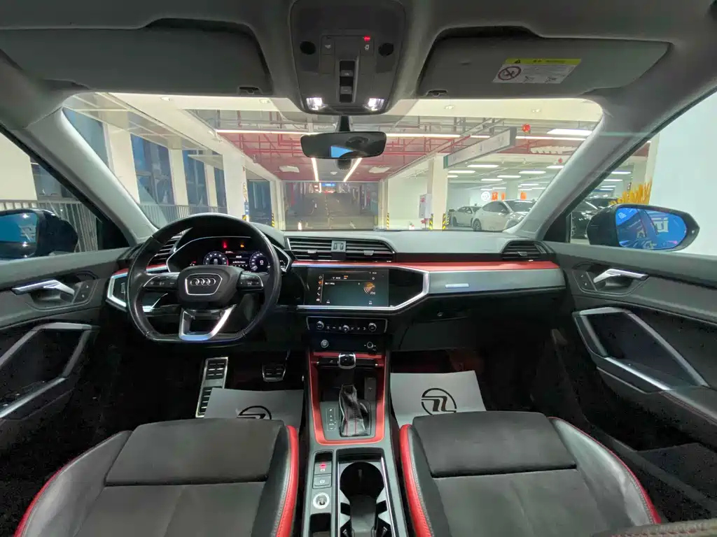 AUDI Q3 2020