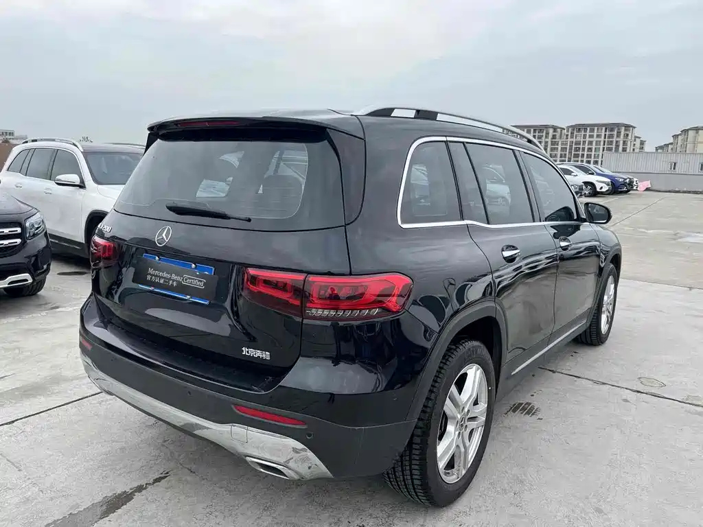 MERCEDES BENZ GLB 2022