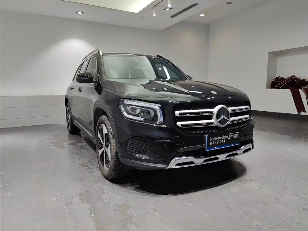 MERCEDES BENZ GLB 2022