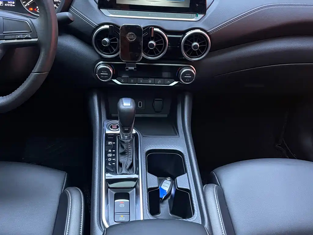 NISSAN SYLPHY 2022