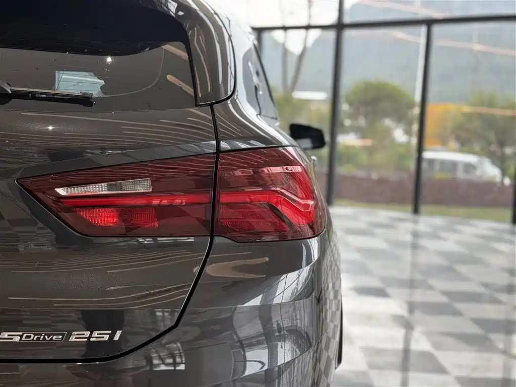 BMW X2 2022
