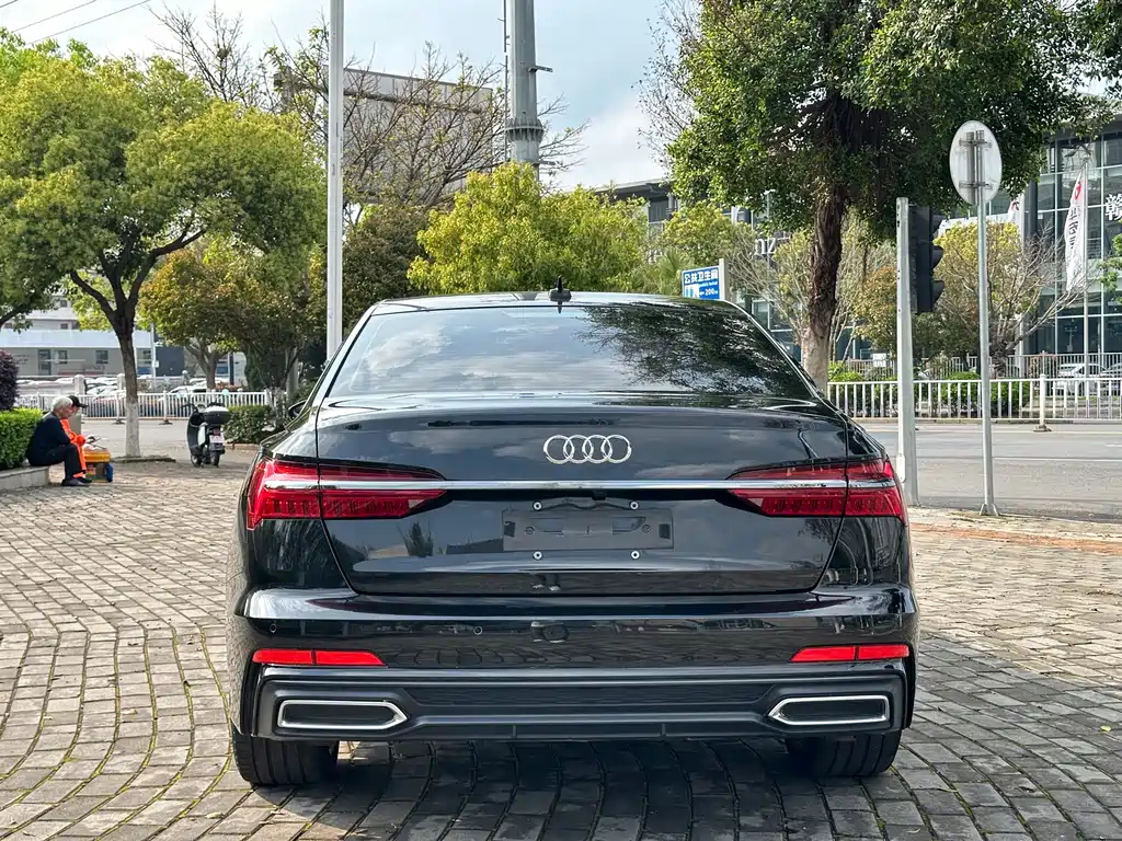 AUDI A6L 2021