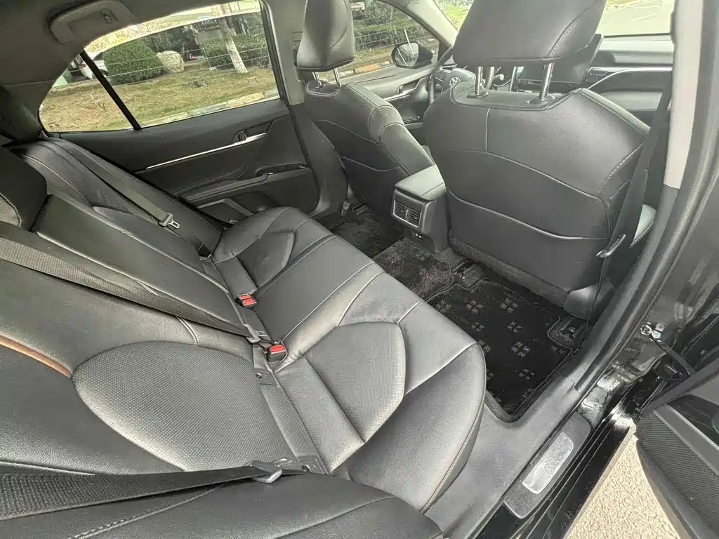TOYOTA CAMRY 2022