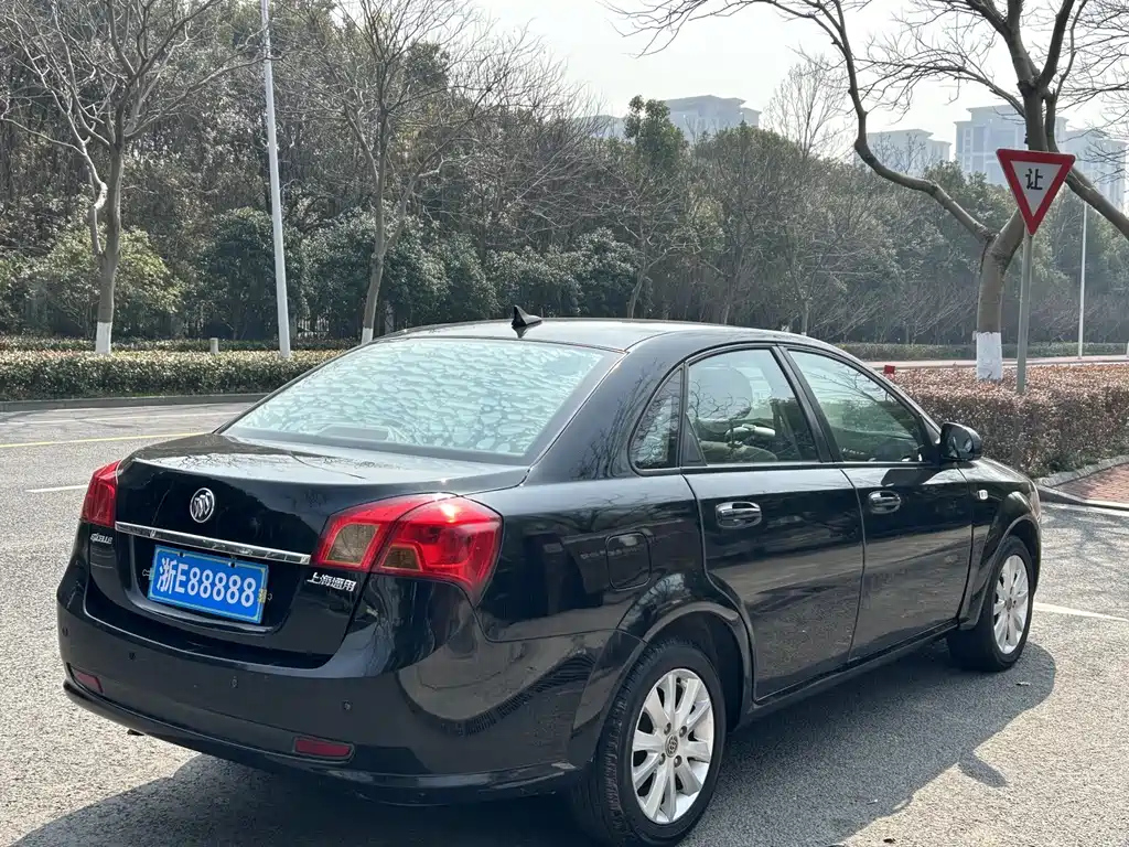 BUICK EXCELLE 2015