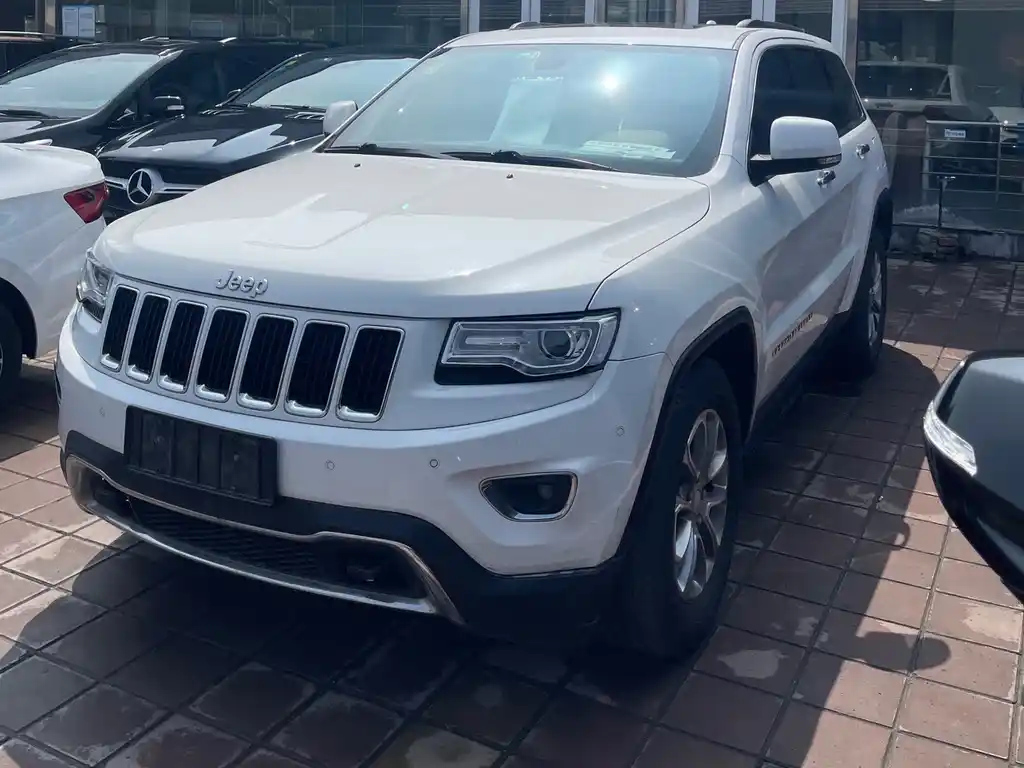JEEP GRAND CHEROKEE IMPORT 2014