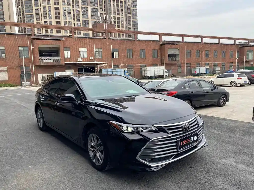 TOYOTA AVALON 2022