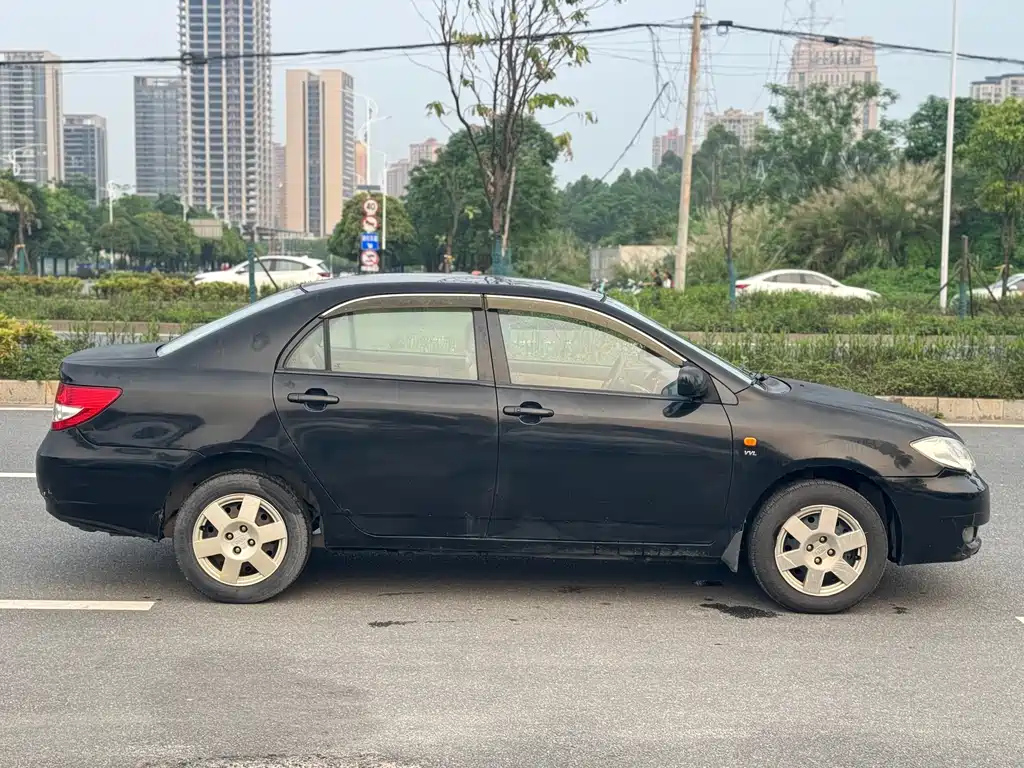 BYD F3 2013