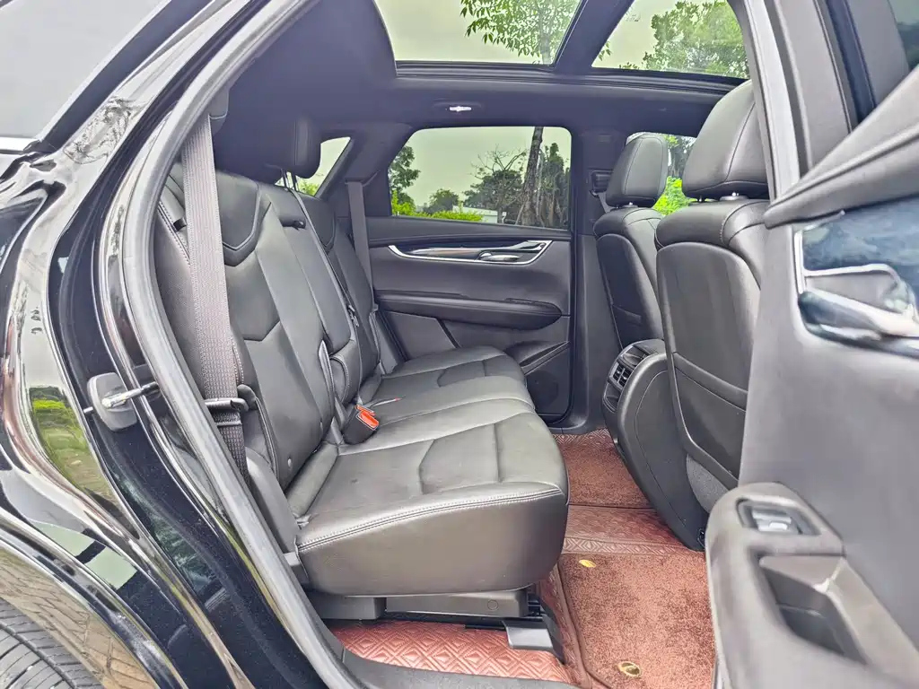 CADILLAC XT5 2023
