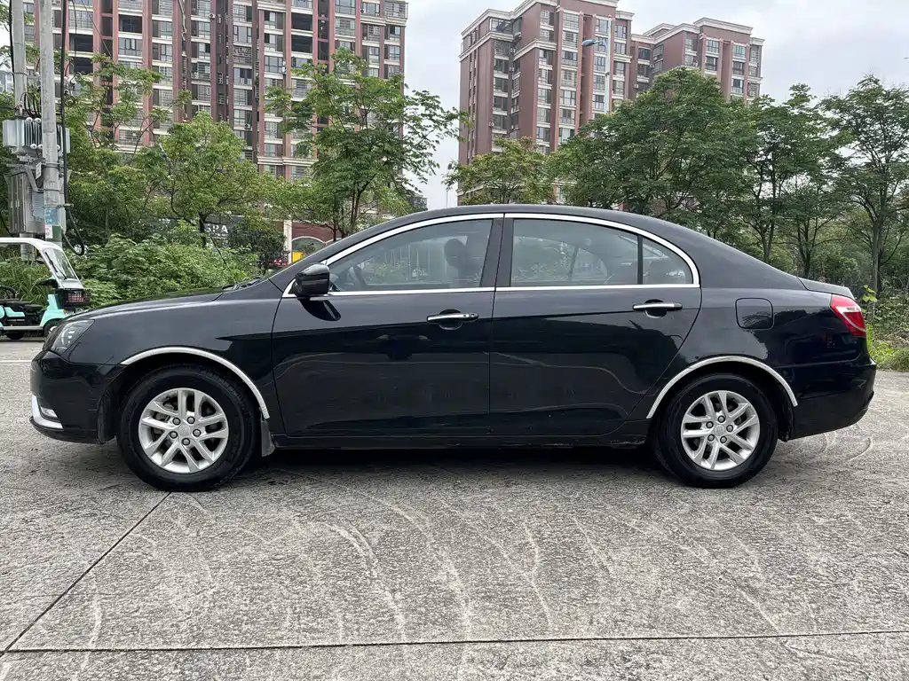 GEELY AUTO EMGRAND 2016