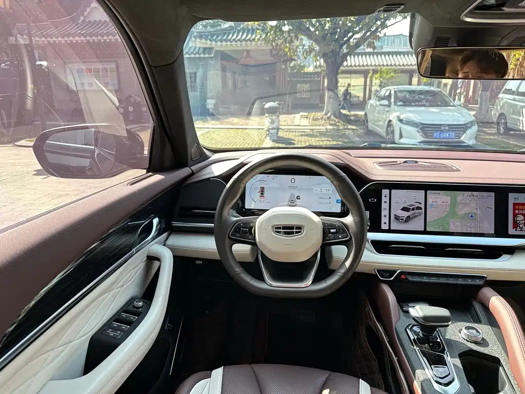 GEELY AUTO MONJARO 2022