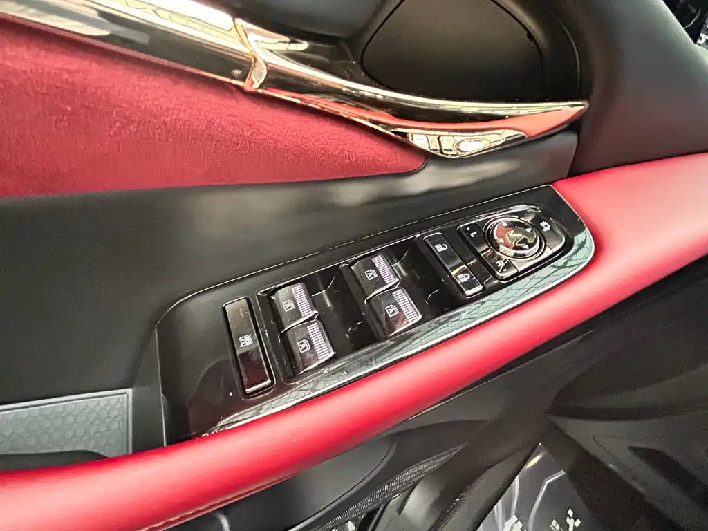 TRUMPCHI M8 2023