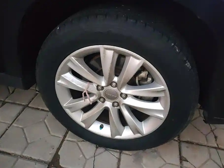 HAVAL H2 2015