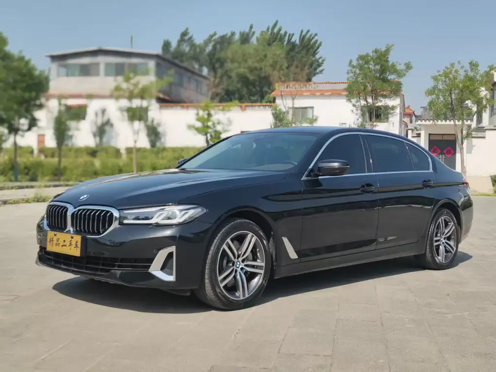 BMW 5-SERIES 2021