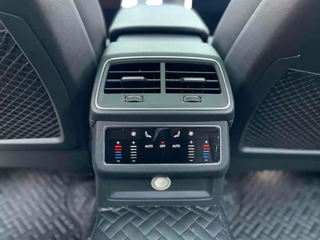 AUDI A6L 2021