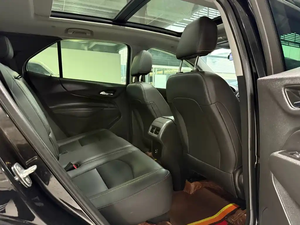 CHEVROLET EXPLORER 2021