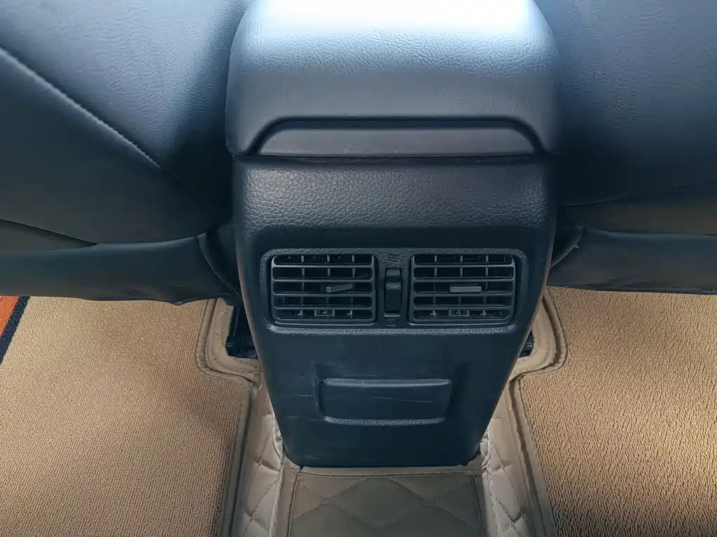 NISSAN SYLPHY 2022