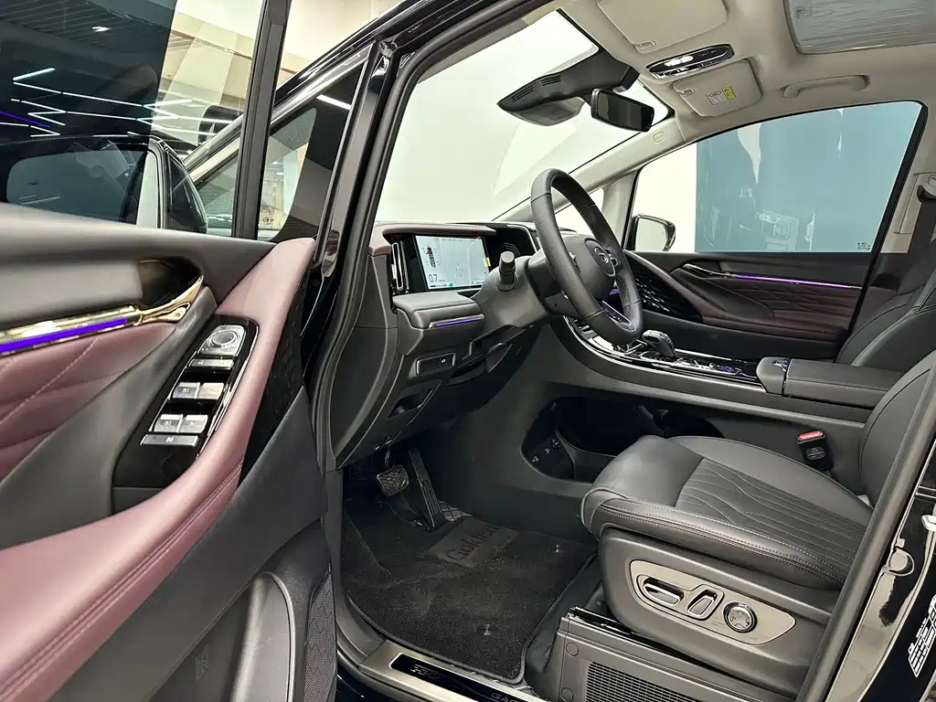 TRUMPCHI M8 2024