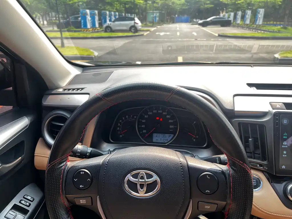 TOYOTA RAV4 RONGFANG 2018