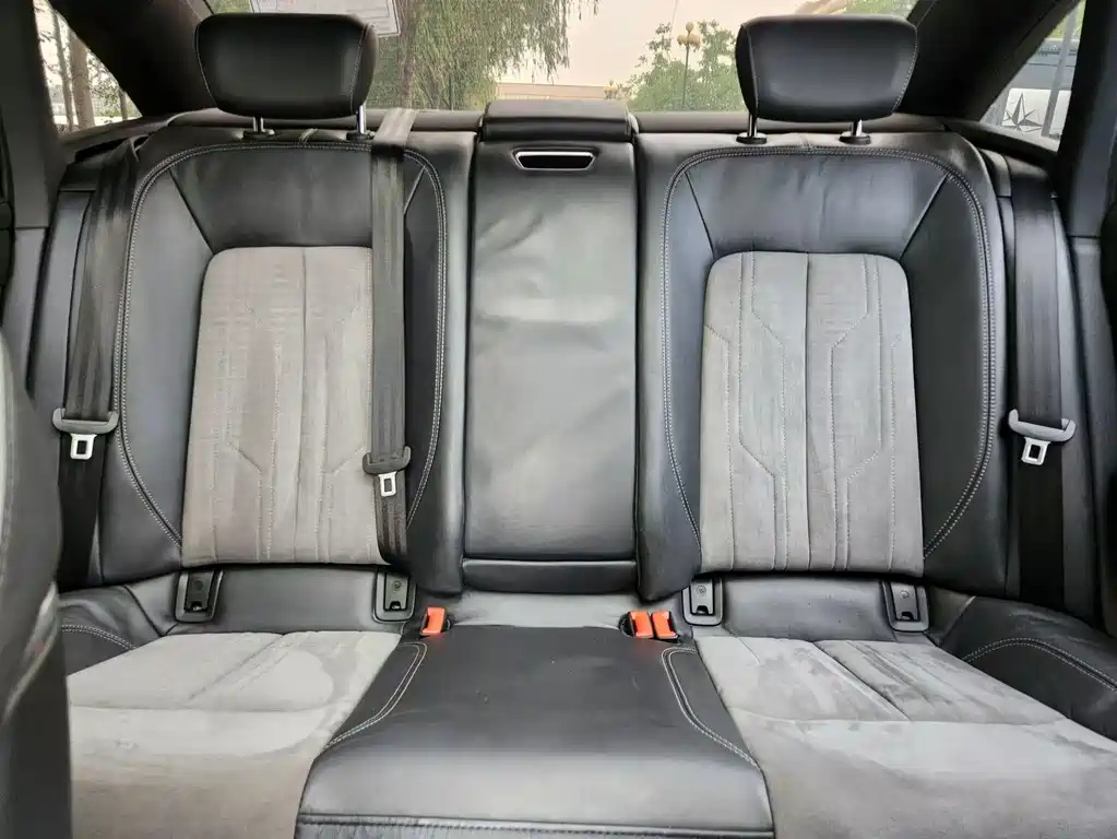 AUDI A6L 2020