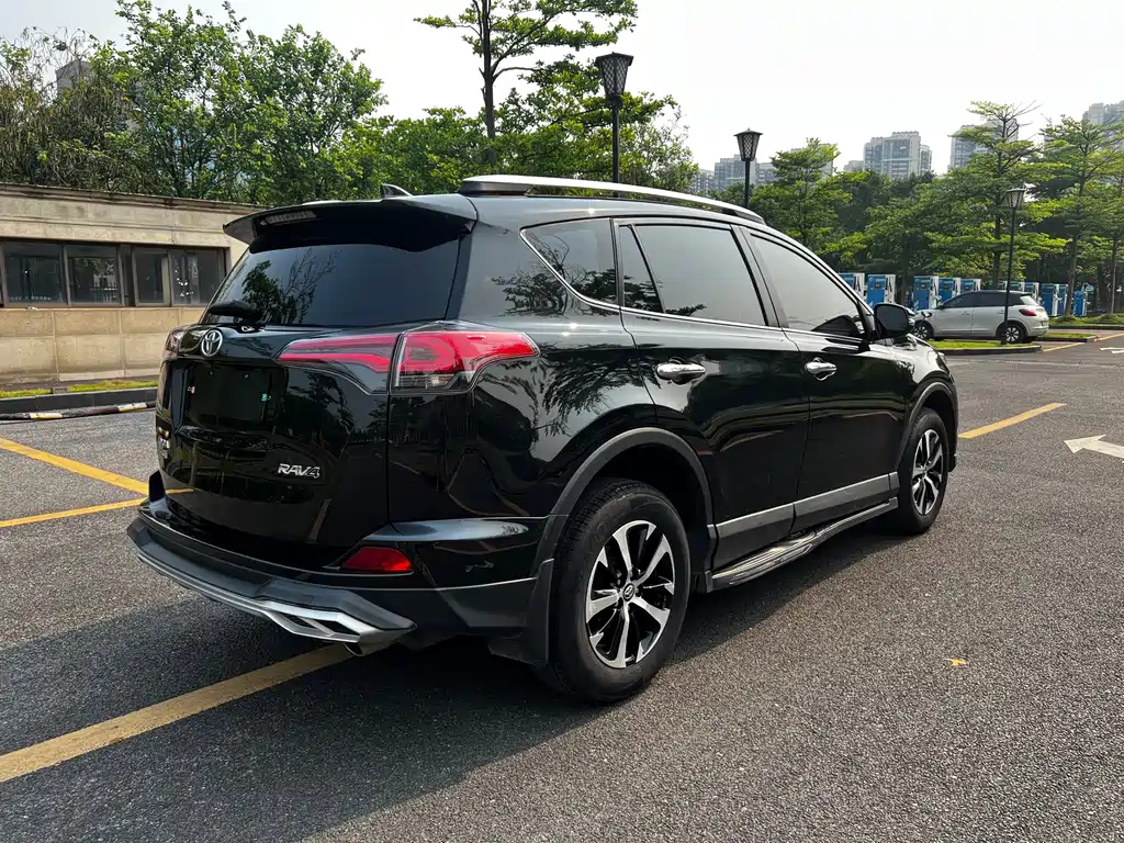 TOYOTA RAV4 RONGFANG 2018
