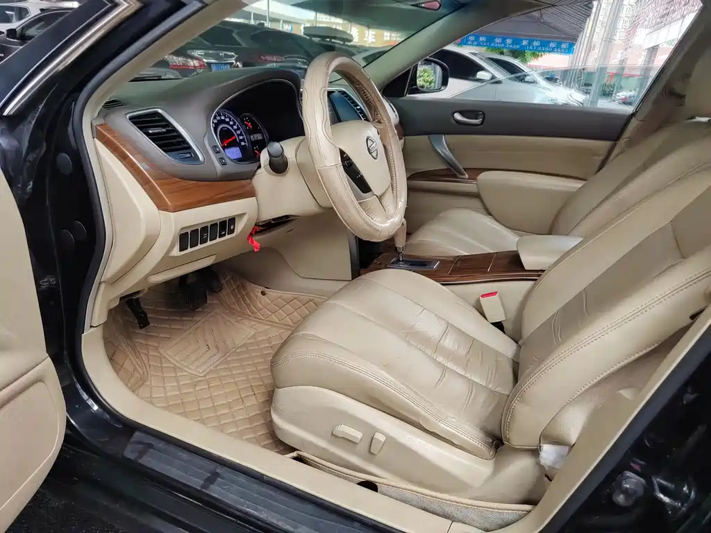 NISSAN TEANA 2012