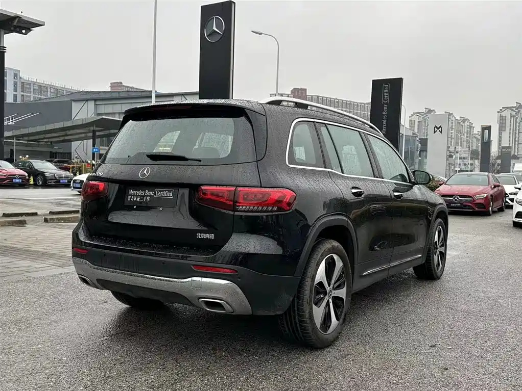 MERCEDES BENZ GLB 2022