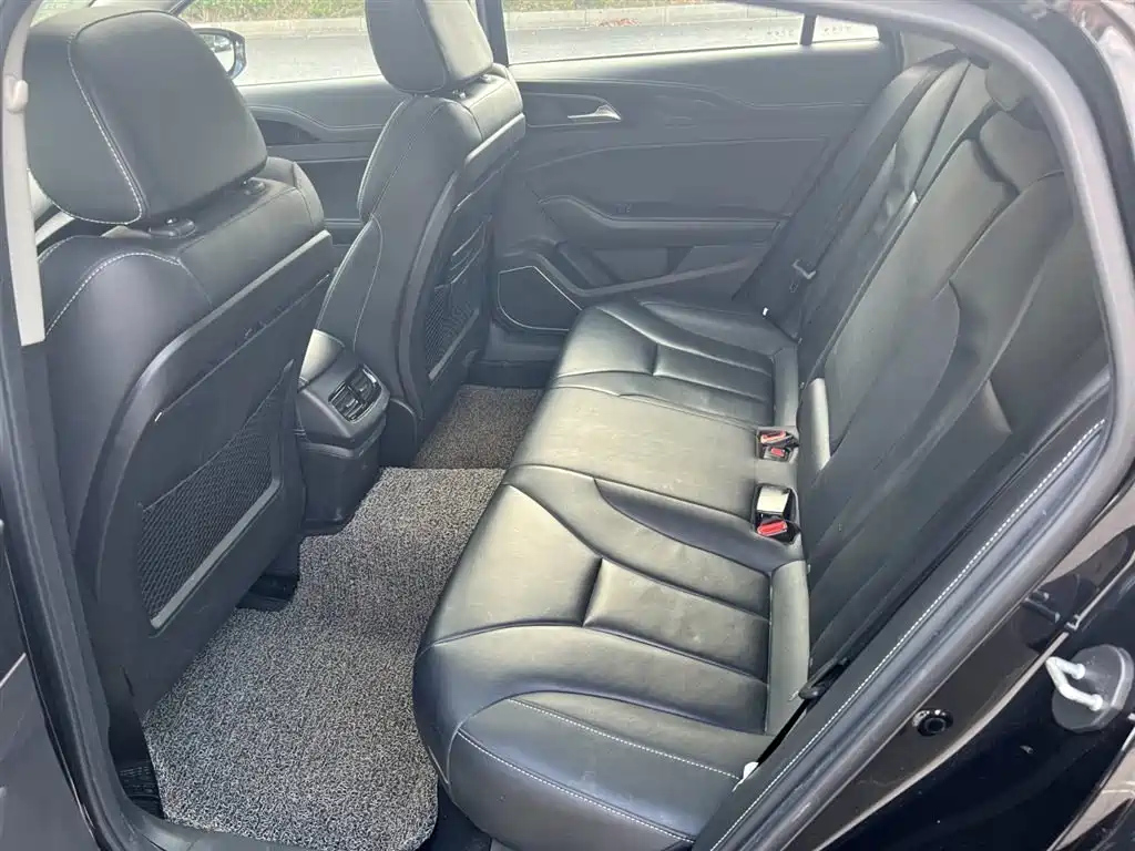 HONGQI H5 2020