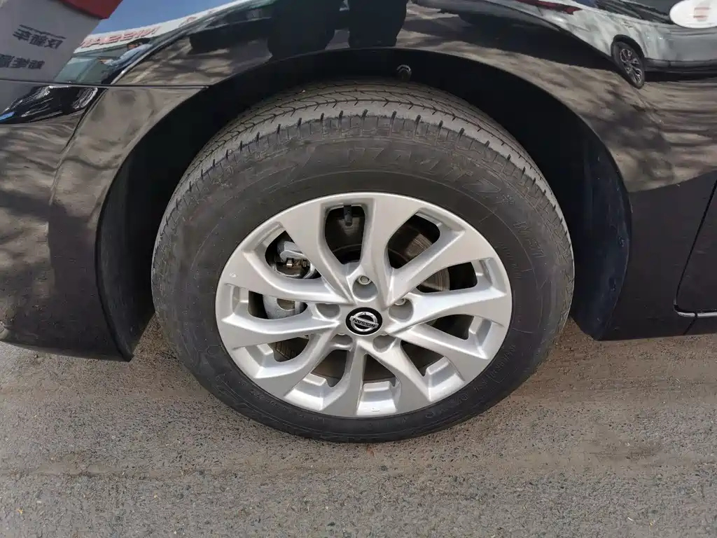 NISSAN SYLPHY 2023