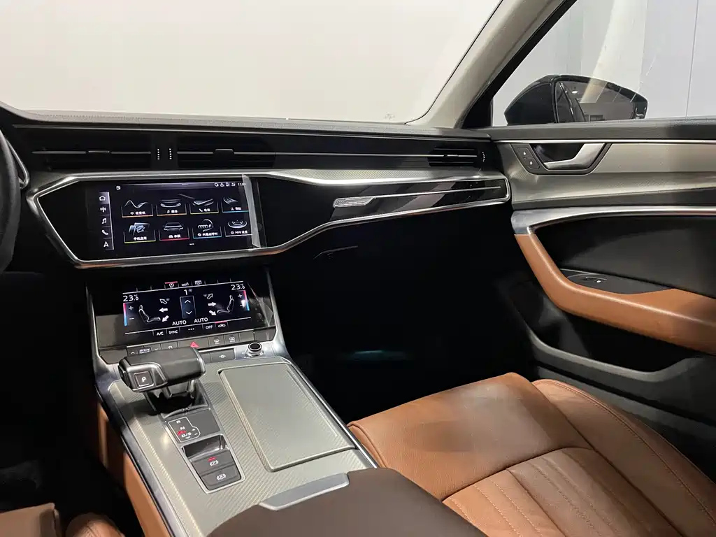 AUDI A6L 2020