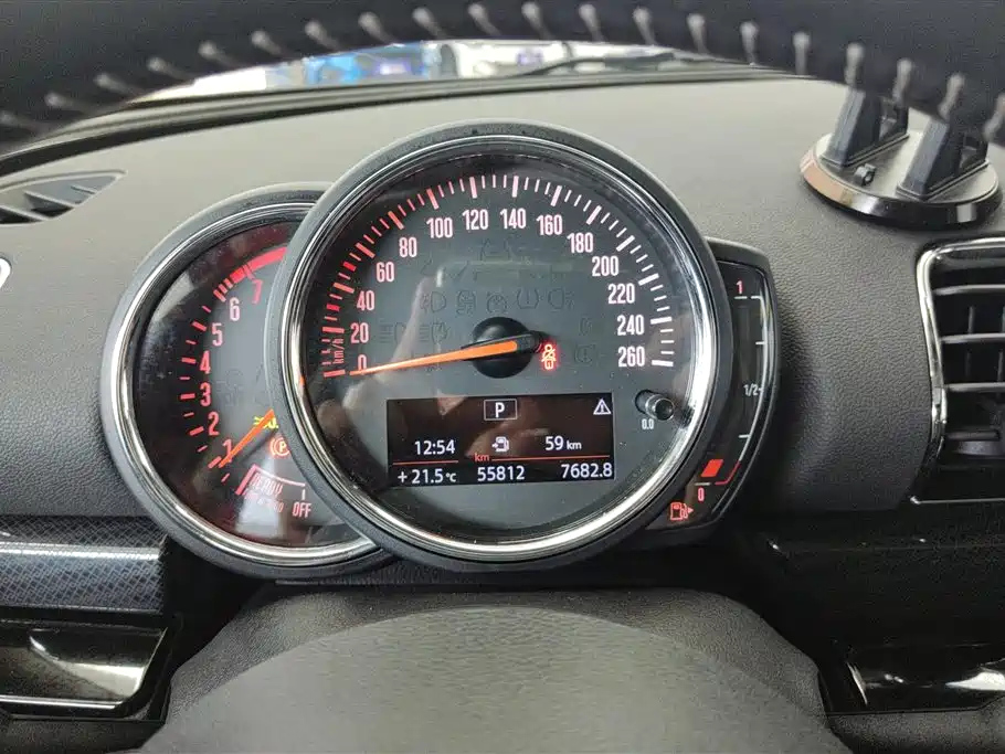 MINI CLUBMAN 2019