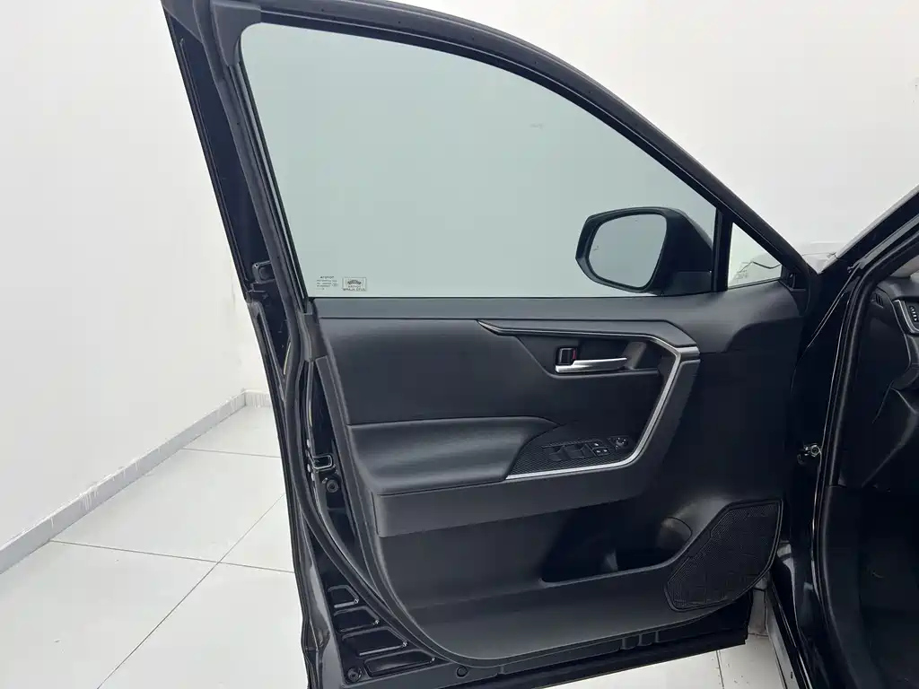 TOYOTA WILDLANDER 2020
