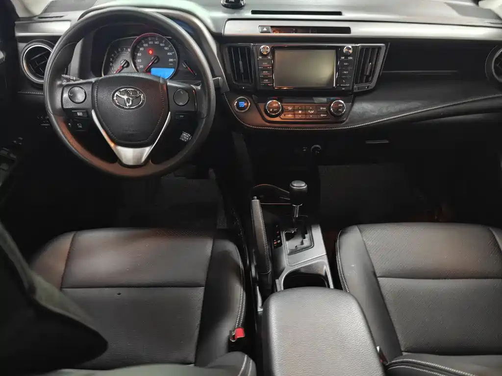 TOYOTA RAV4 RONGFANG 2018