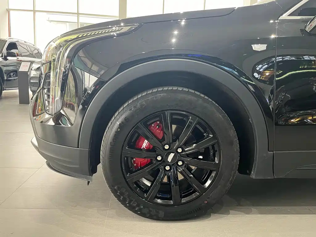 CADILLAC XT4 2021