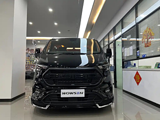 FORD TOUREO 2024