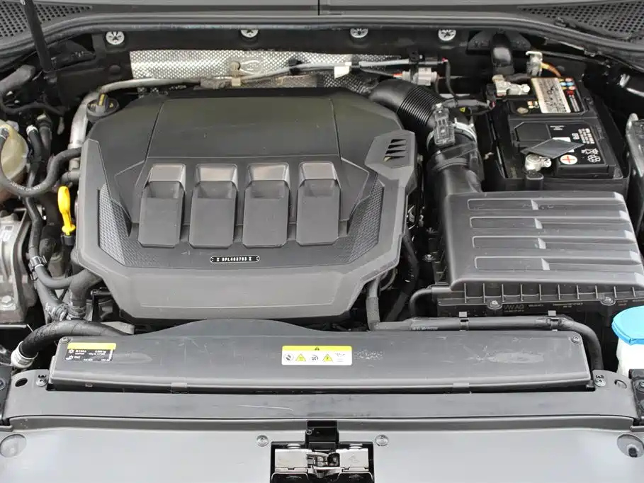 VOLKSWAGEN MAGOTAN 2022