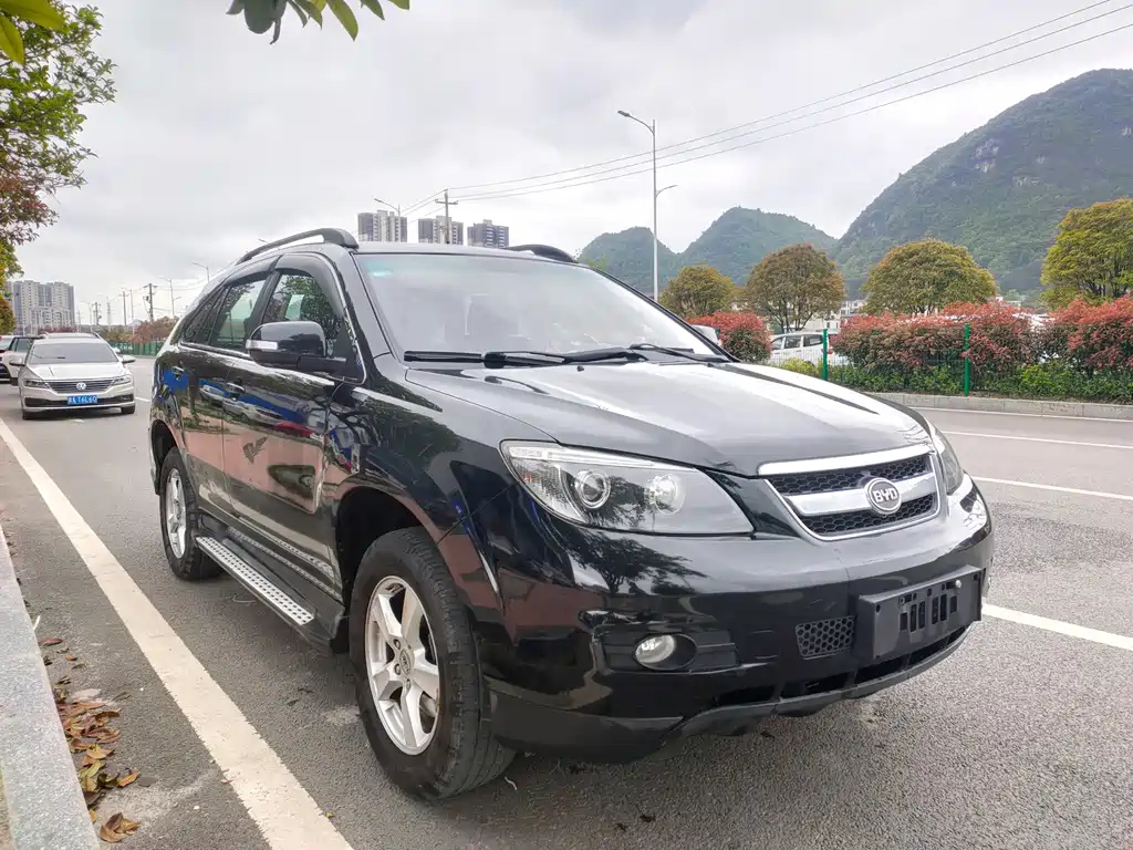 BYD S6 2014