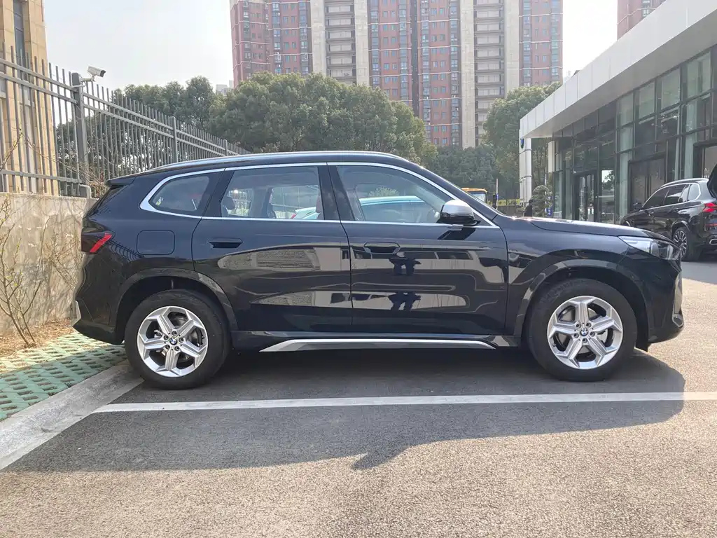 BMW X1 2023