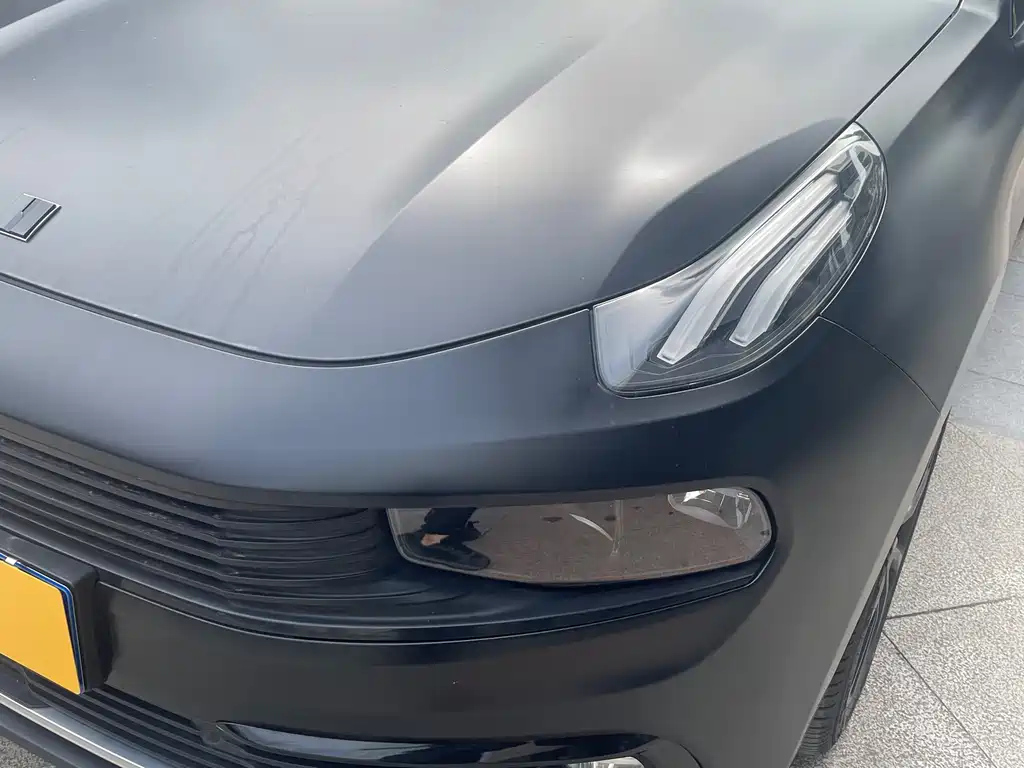 LYNK&CO 03 2018
