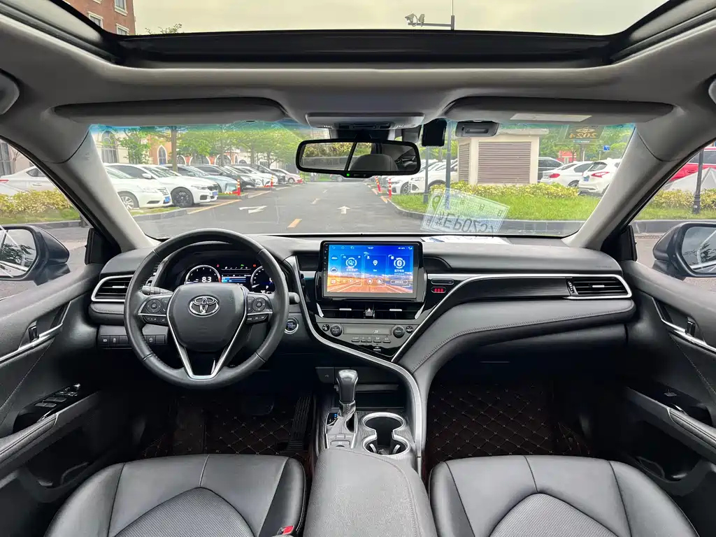 TOYOTA CAMRY 2022