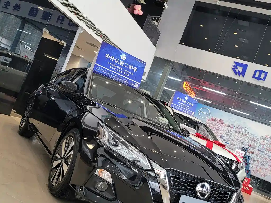NISSAN TEANA 2021