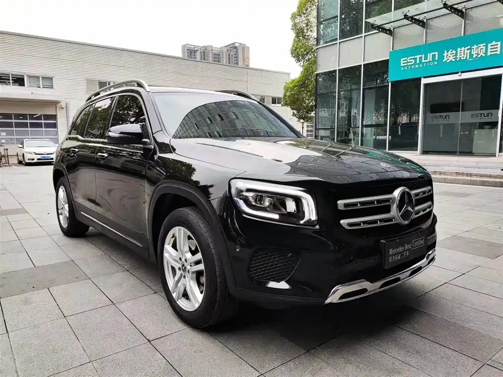 MERCEDES BENZ GLB 2021