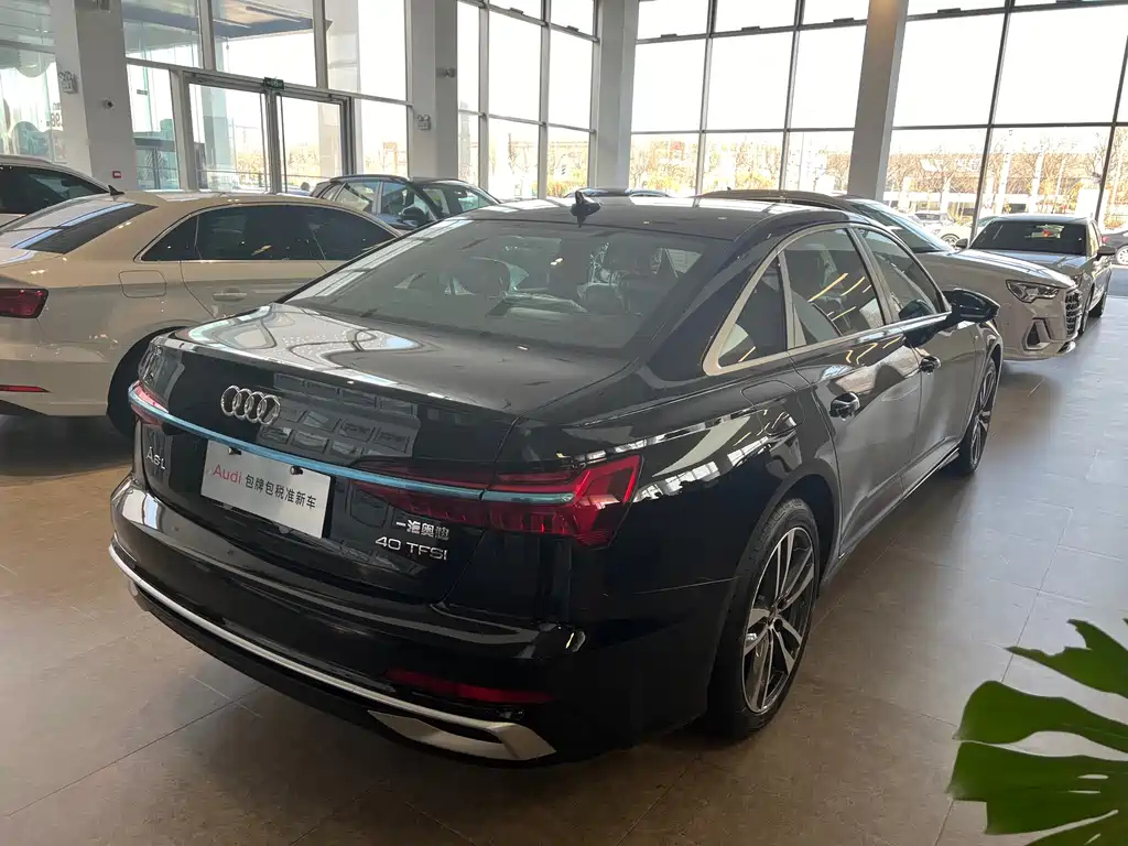 AUDI A6L 2024