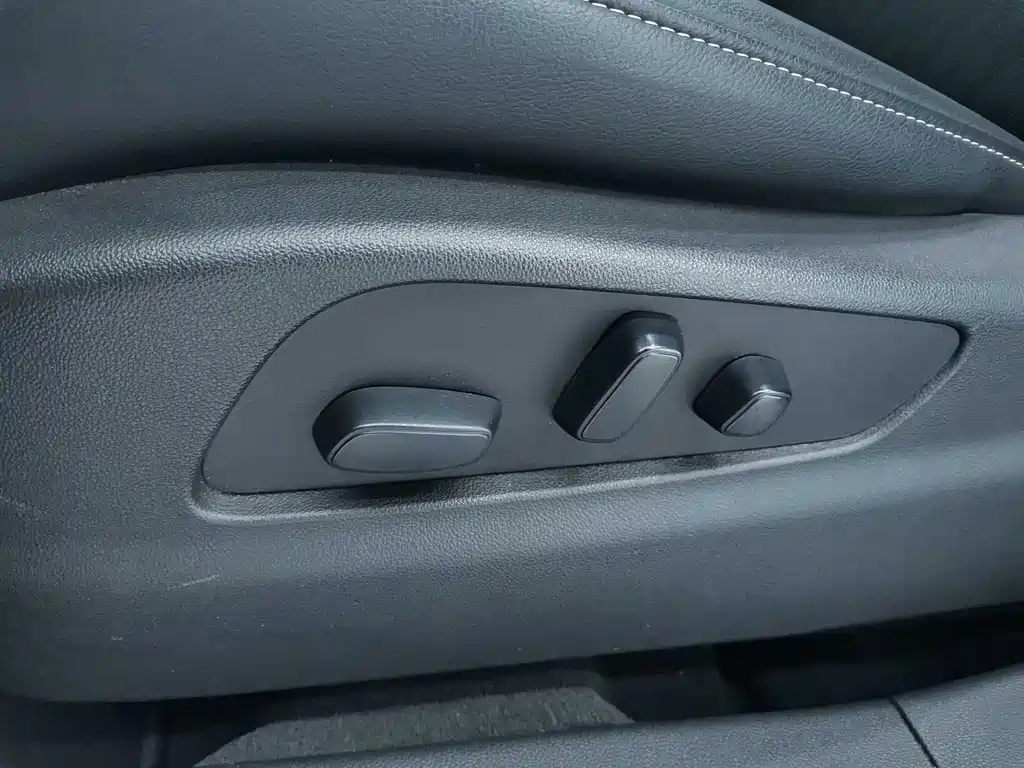 CADILLAC XT4 2020